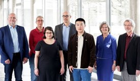 Die Stipendiaten Sevda Güler und Zhifeng Zhang, vorne